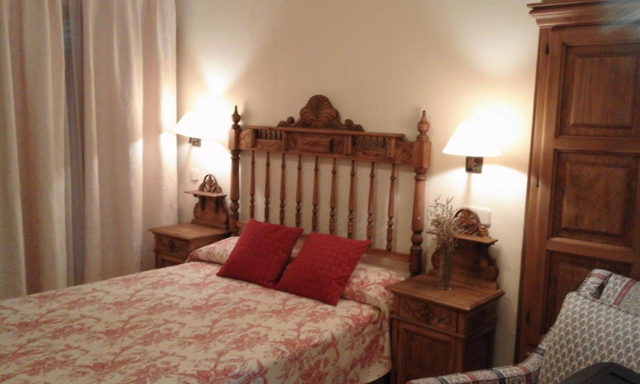 Hostal Rural Cumbres De Castilla Mandayona Ngoại thất bức ảnh