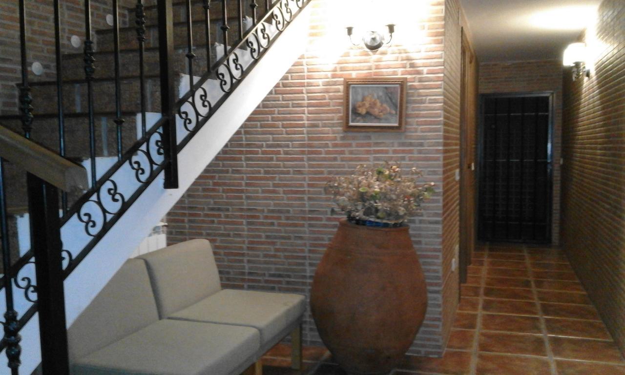 Hostal Rural Cumbres De Castilla Mandayona Ngoại thất bức ảnh